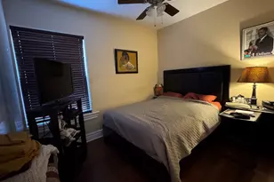 7249 S Calumet Ave, Chicago, IL 60619 - Photo 7