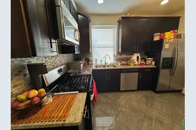 7249 S Calumet Avenue, Chicago, IL 60619 - Photo 9