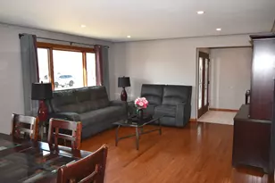 15545 Mimosa Dr, Orland Park, IL 60462 - Photo 7