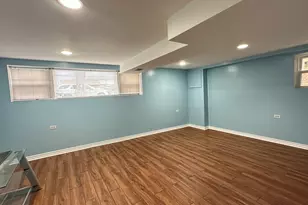 4819 W Winnemac Ave, Chicago, IL 60630 - Photo 15