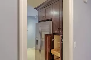 1615 E Central Rd, Arlington Heights, IL 60005 - Photo 7