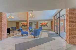 1615 E Central Rd, Arlington Heights, IL 60005 - Photo 17