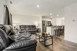 562 Spring Leaf Dr, Joliet, IL 60431 - Photo 9