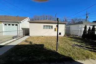 3925 N Plainfield Ave, Chicago, IL 60634 - Photo 15