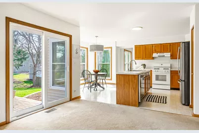 311 Briarwood Lane, Algonquin, IL 60102 - Photo 11