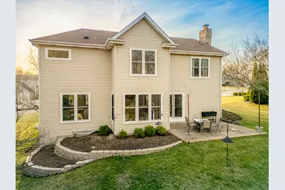 311 Briarwood Lane, Algonquin, IL 60102 - Photo 5