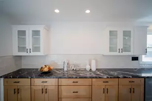 4137 Clinton Ave, Stickney, IL 60402 - Photo 7