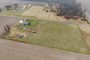 4239 Seven Hills Rd, Odin, IL 62870 - Photo 33