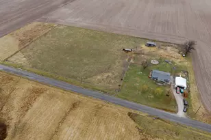 4239 Seven Hills Rd, Odin, IL 62870 - Photo 5