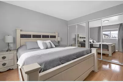 9356 N Parkside Avenue, Des Plaines, IL 60016 - Photo 7