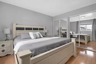 9356 N Parkside Ave, Des Plaines, IL 60016 - Photo 7