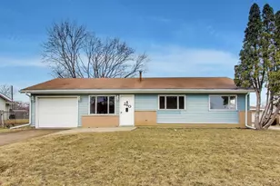 260 Mohave St, Hoffman Estates, IL 60169 - Photo 1