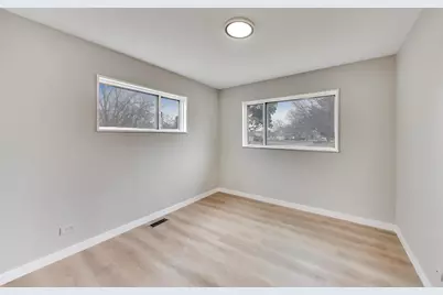 260 Mohave Street, Hoffman Estates, IL 60169 - Photo 15