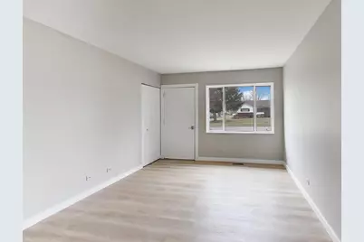 260 Mohave Street, Hoffman Estates, IL 60169 - Photo 7