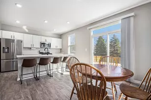 3146 Justice Dr, Yorkville, IL 60560 - Photo 7