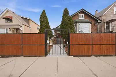 5237 S Fairfield Avenue, Chicago, IL 60632 - Photo 1