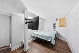 5237 S Fairfield Ave, Chicago, IL 60632 - Photo 19