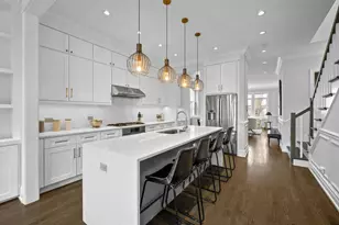 1938 N Ridgeway Ave, Chicago, IL 60647 - Photo 13