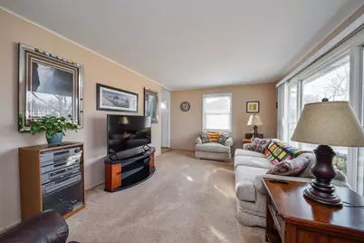 2302 Flicker Lane, Rolling Meadows, IL 60008 - Photo 5