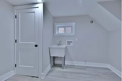 8834 S Albany Avenue, Evergreen Park, IL 60805 - Photo 31