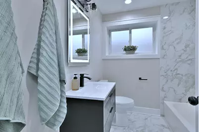 8834 S Albany Avenue, Evergreen Park, IL 60805 - Photo 21