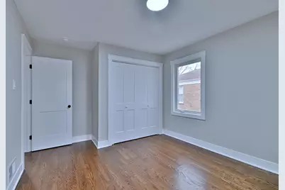 8834 S Albany Avenue, Evergreen Park, IL 60805 - Photo 17