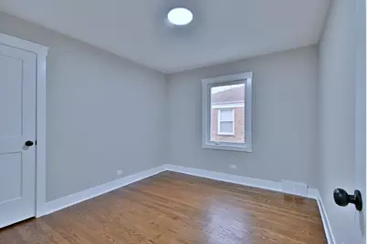 8834 S Albany Avenue, Evergreen Park, IL 60805 - Photo 15