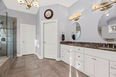 1646 Finsbury Lane, La Grange Park, IL 60526 - Photo 17