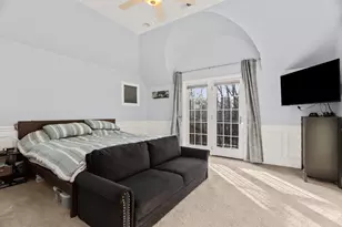 1646 Finsbury Ln, La Grange Park, IL 60526 - Photo 15