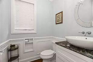 1646 Finsbury Ln, La Grange Park, IL 60526 - Photo 13