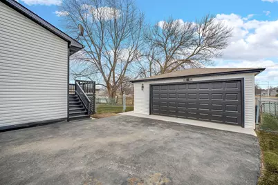 [Address not provided], Hazel Crest, IL 60429 - Photo 3