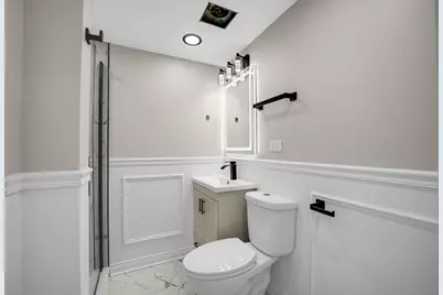 [Address not provided], Hazel Crest, IL 60429 - Photo 19