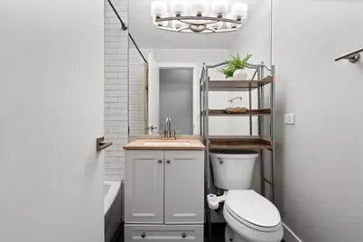 680 N Green Street #412, Chicago, IL 60642 - Photo 17