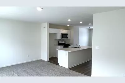 6500 Linden Trail #C, Wonder Lake, IL 60097 - Photo 5