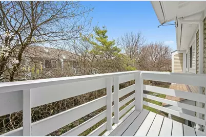 1029 Courtland Drive, Buffalo Grove, IL 60089 - Photo 11