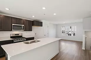 6510 Linden Trl, Wonder Lake, IL 60097 - Photo 7