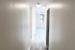 2258 S Sacramento Ave, Chicago, IL 60623 - Photo 9