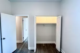 2258 S Sacramento Ave, Chicago, IL 60623 - Photo 5