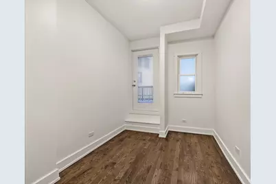 2107 N Clark Street, Chicago, IL 60614 - Photo 23