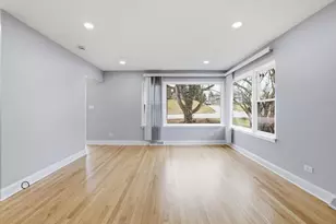 5627 Main St, Downers Grove, IL 60516 - Photo 13