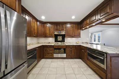 10608 Drummond Avenue, Melrose Park, IL 60164 - Photo 11