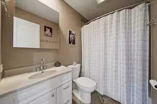 10608 Drummond Ave, Melrose Park, IL 60164 - Photo 5