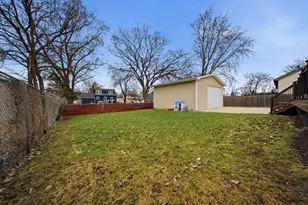 10608 Drummond Ave, Melrose Park, IL 60164 - Photo 27