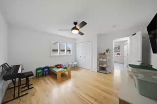 10608 Drummond Ave, Melrose Park, IL 60164 - Photo 15