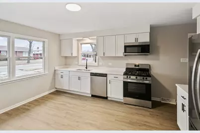 172 Strieff Avenue, Chicago Heights, IL 60411 - Photo 3