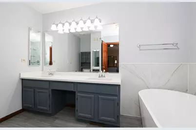 1437 Willow Tree Drive, Crystal Lake, IL 60014 - Photo 23