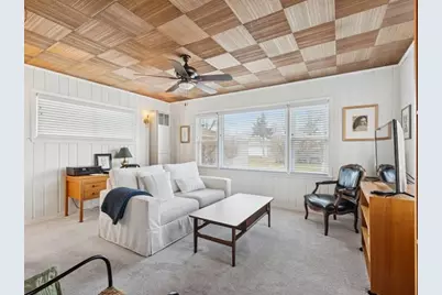 2034 N 75th Avenue, Elmwood Park, IL 60707 - Photo 11