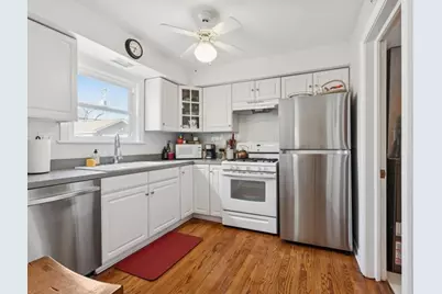 2034 N 75th Avenue, Elmwood Park, IL 60707 - Photo 9