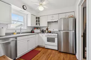 2034 N 75th Ave, Elmwood Park, IL 60707 - Photo 9