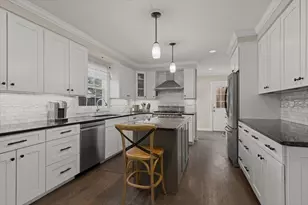 141 Kainer Ave, Barrington, IL 60010 - Photo 11